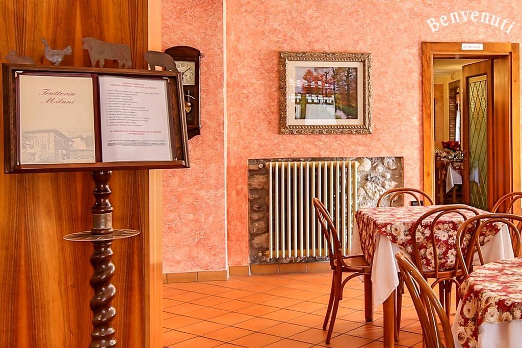 Trattoria Milani Hotel Lonato Ngoại thất bức ảnh