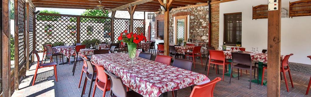 Trattoria Milani Hotel Lonato Ngoại thất bức ảnh