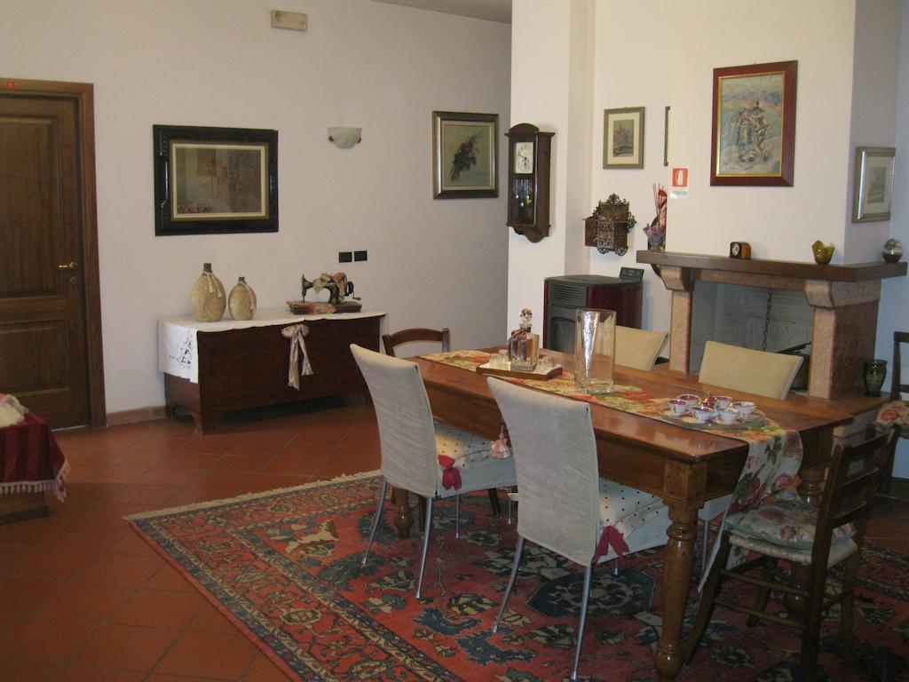 Trattoria Milani Hotel Lonato Ngoại thất bức ảnh