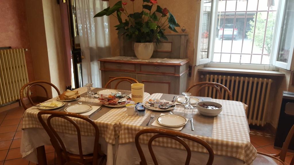 Trattoria Milani Hotel Lonato Ngoại thất bức ảnh